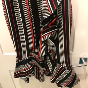High wasted high low skirt -never worn